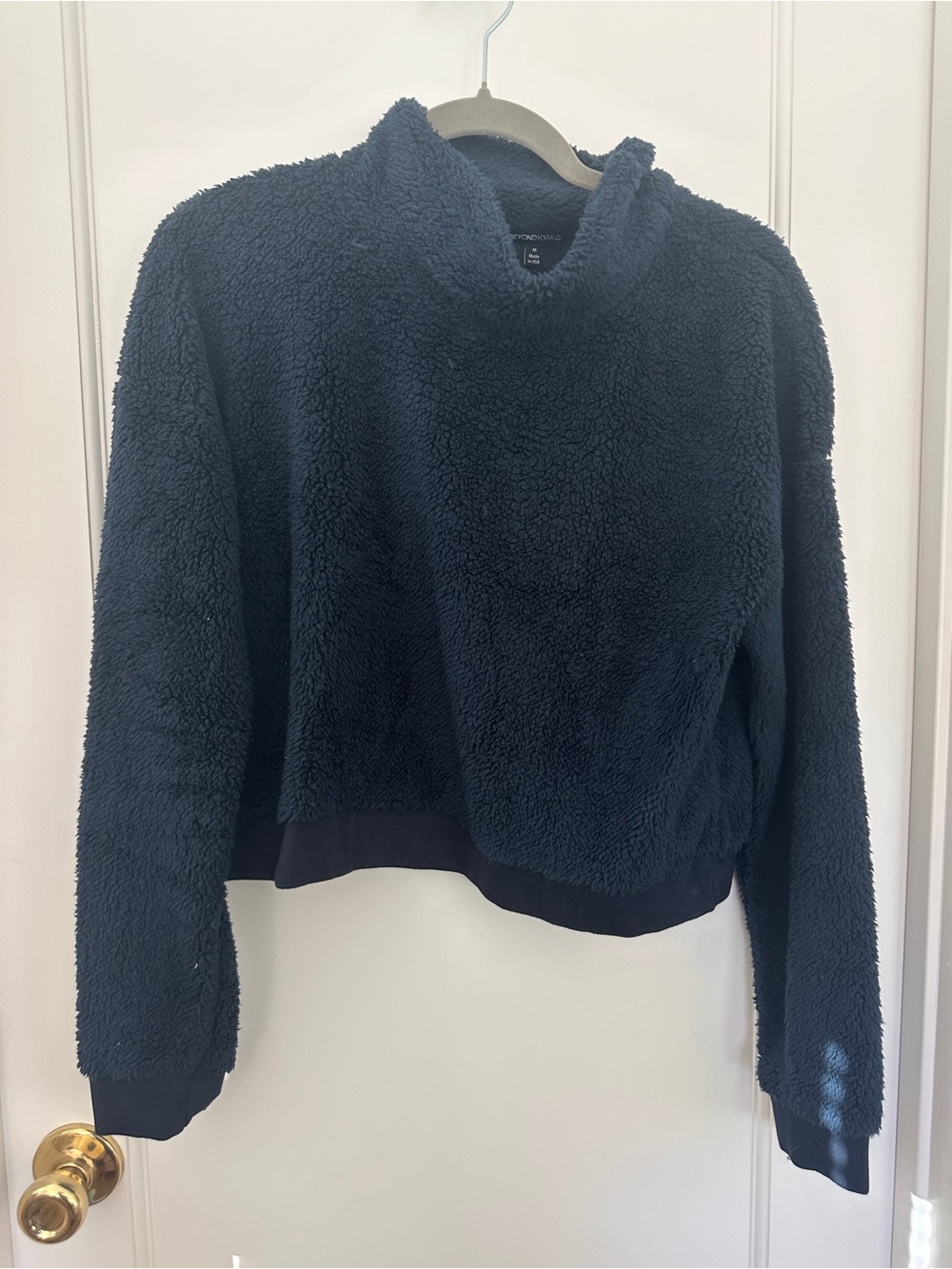 Crop Cozy Women's Navy Sherpa Pullover Jacket